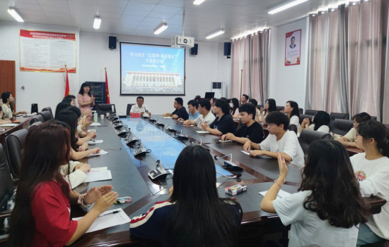 省政府政务服务中心李腾刚副主任到公司指导工作